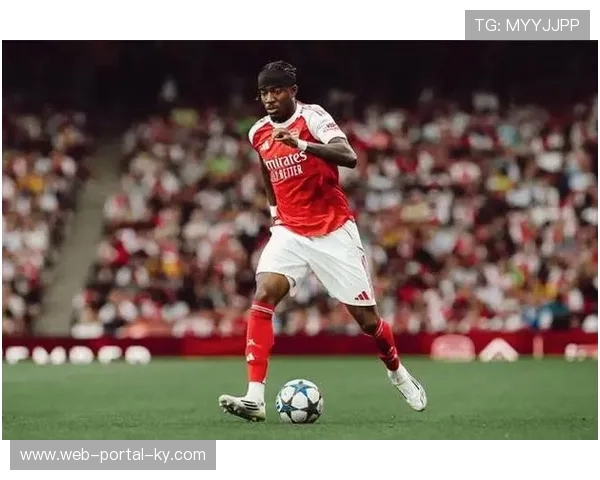 马杜埃凯造点展现突破能力 阿森纳边路进攻威胁性提升